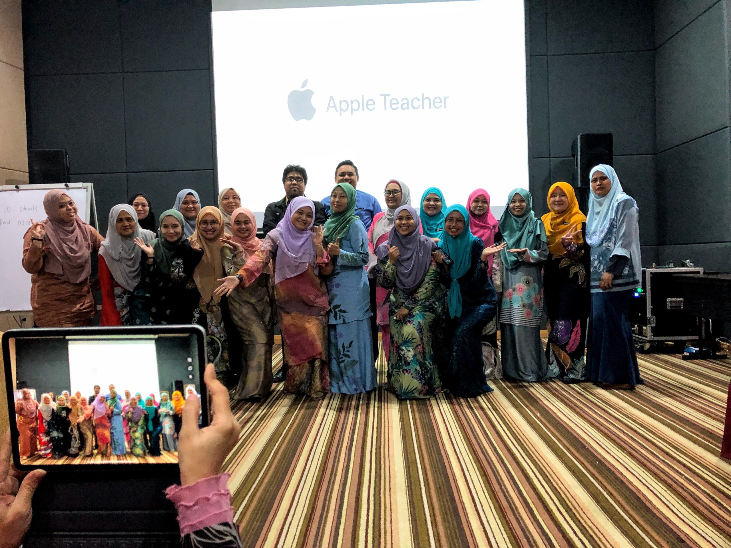 apple-teacher